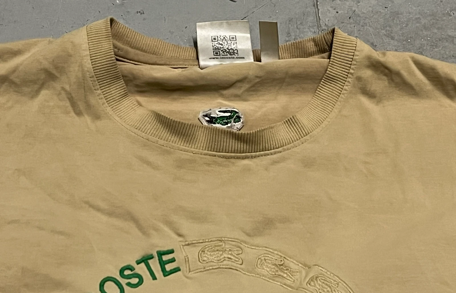 Camiseta con bordados Lacoste – photo 7